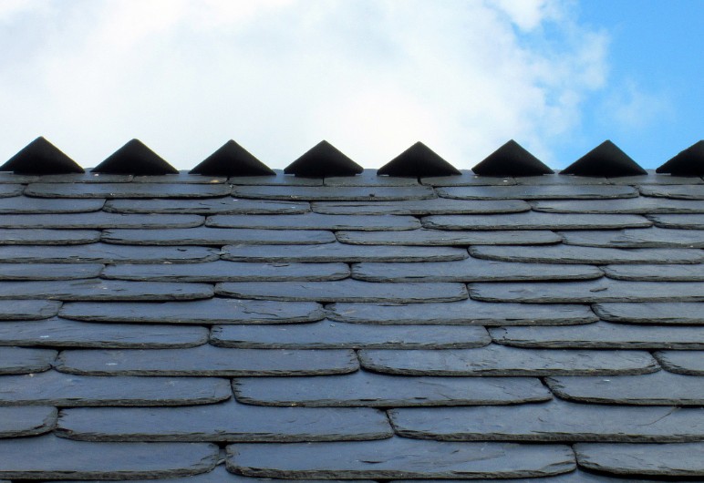 Factors Influencing Slate Repair Costs