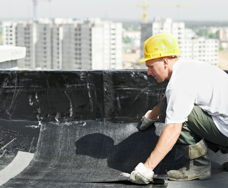 Local Factors That Affect Flat Roof Repairs in Atlanta